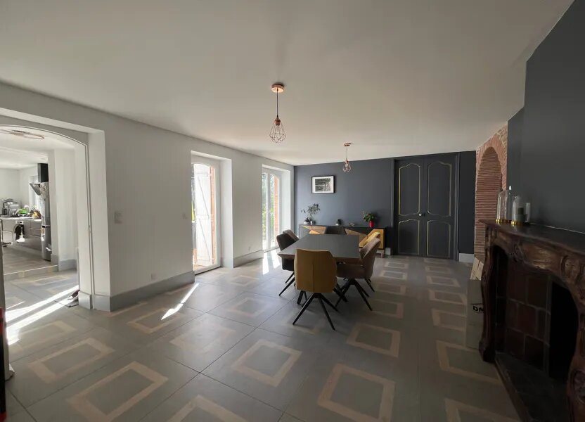 Maison à louer, 191m², Grenade