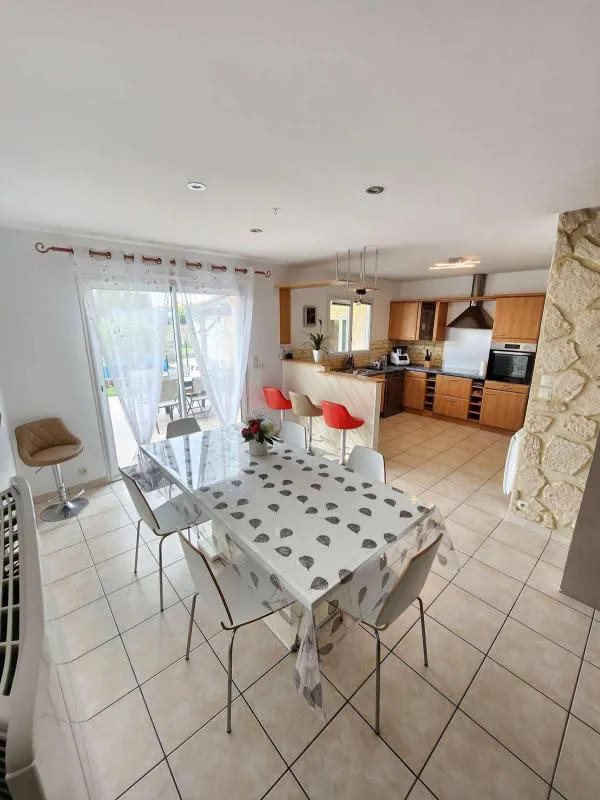 Maison à vendre, 135m², La Limouzinière