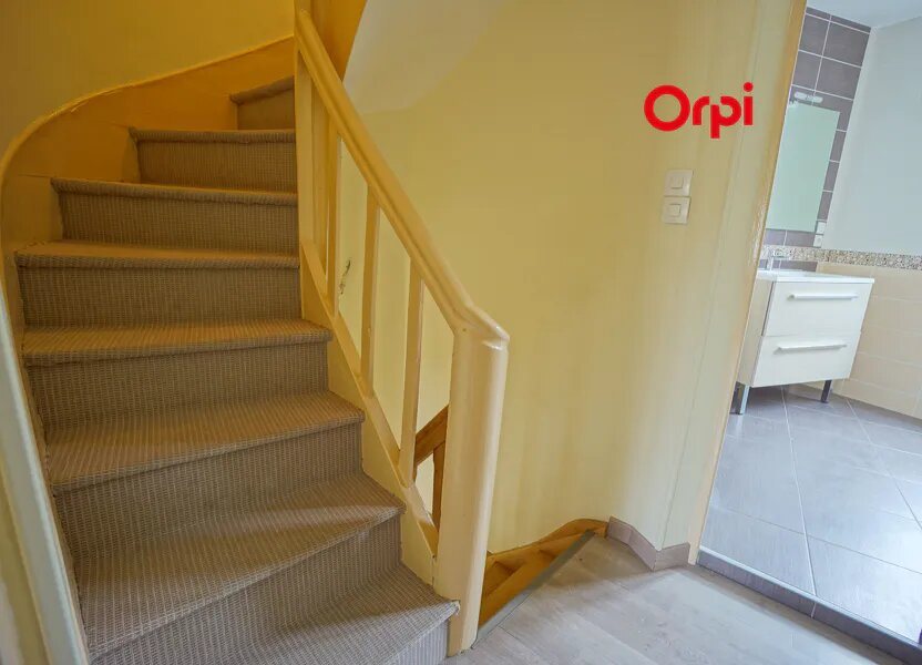 Maison à louer, 85m², Bernay