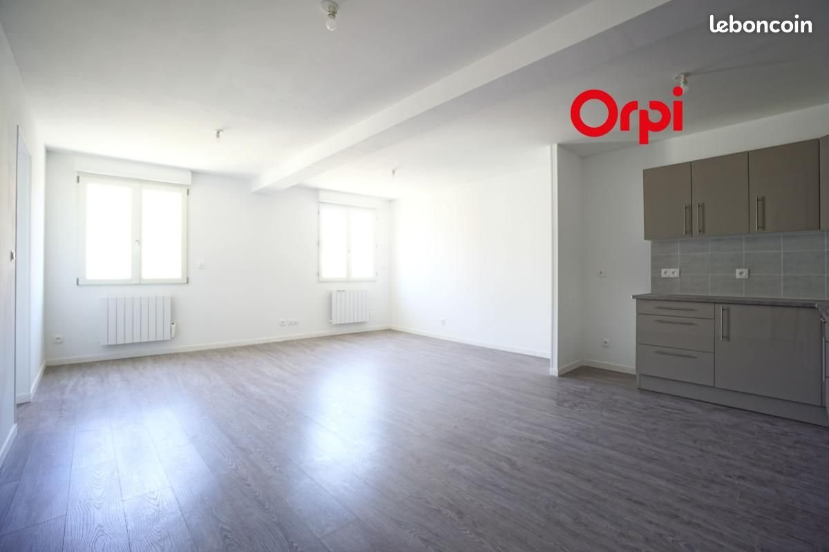 Appartement à louer, 65m², Bernay