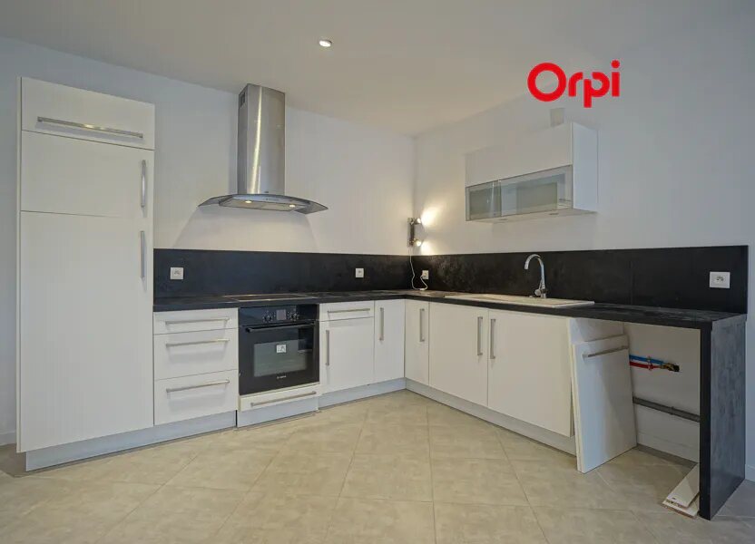 Appartement à louer, 86m², Bernay
