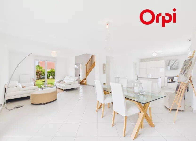 Maison à vendre, 100m², Bernay