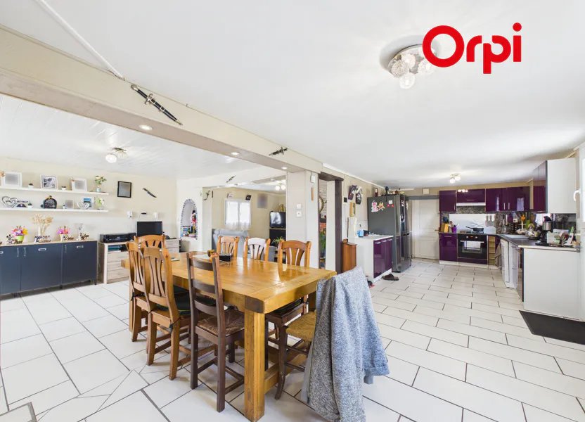 Maison à vendre, 130m², Bernay