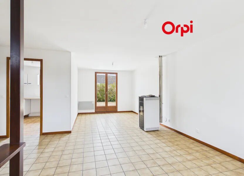 Maison à louer, 81m², Bernay