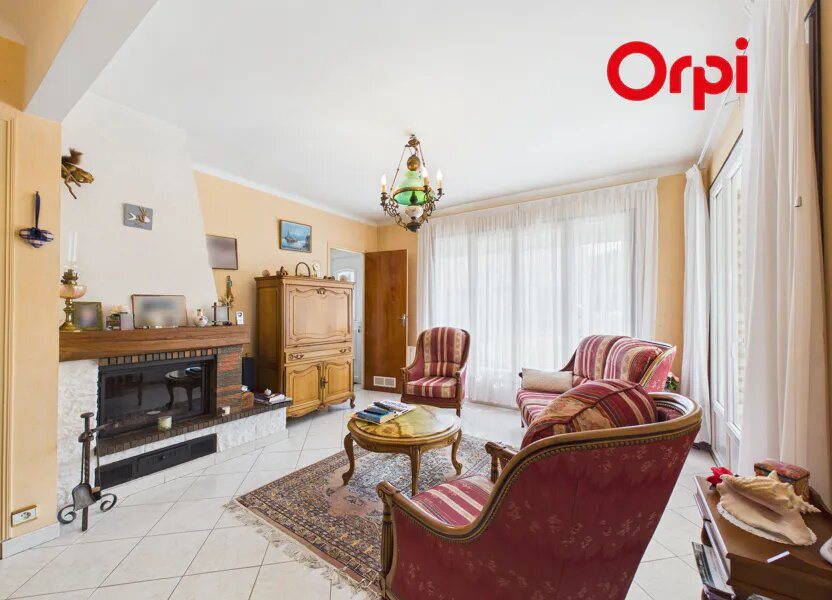 Maison à vendre, 74m², Bernay