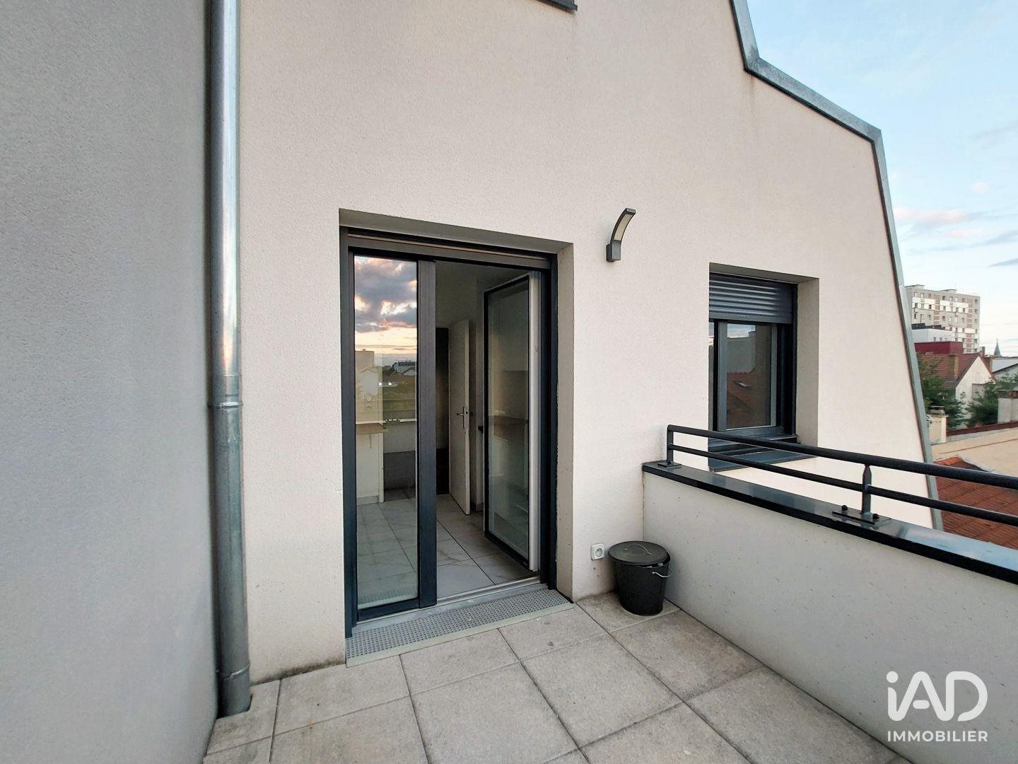 Appartement à louer, 81m², Aubervilliers