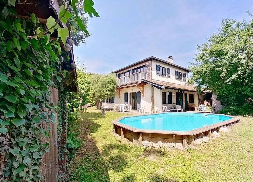 Maison à vendre, 166m², Massieux