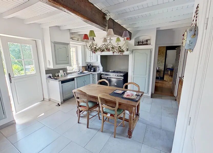 Maison à vendre, 165m², Lentilly