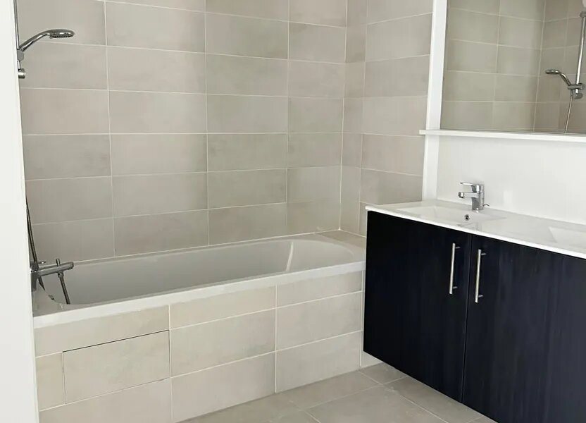 Appartement à louer, 64m², Cenon