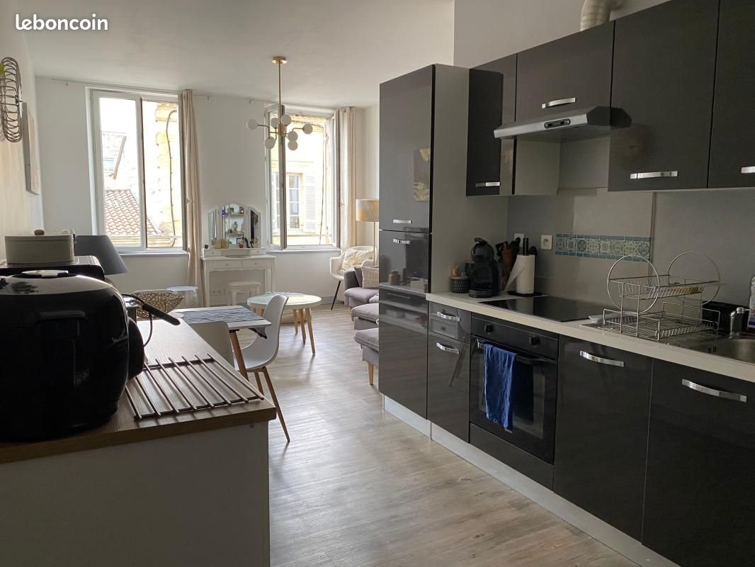 Appartement à louer, 47m², Libourne