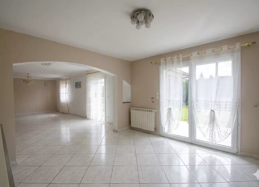 Maison à vendre, 219m², Lée