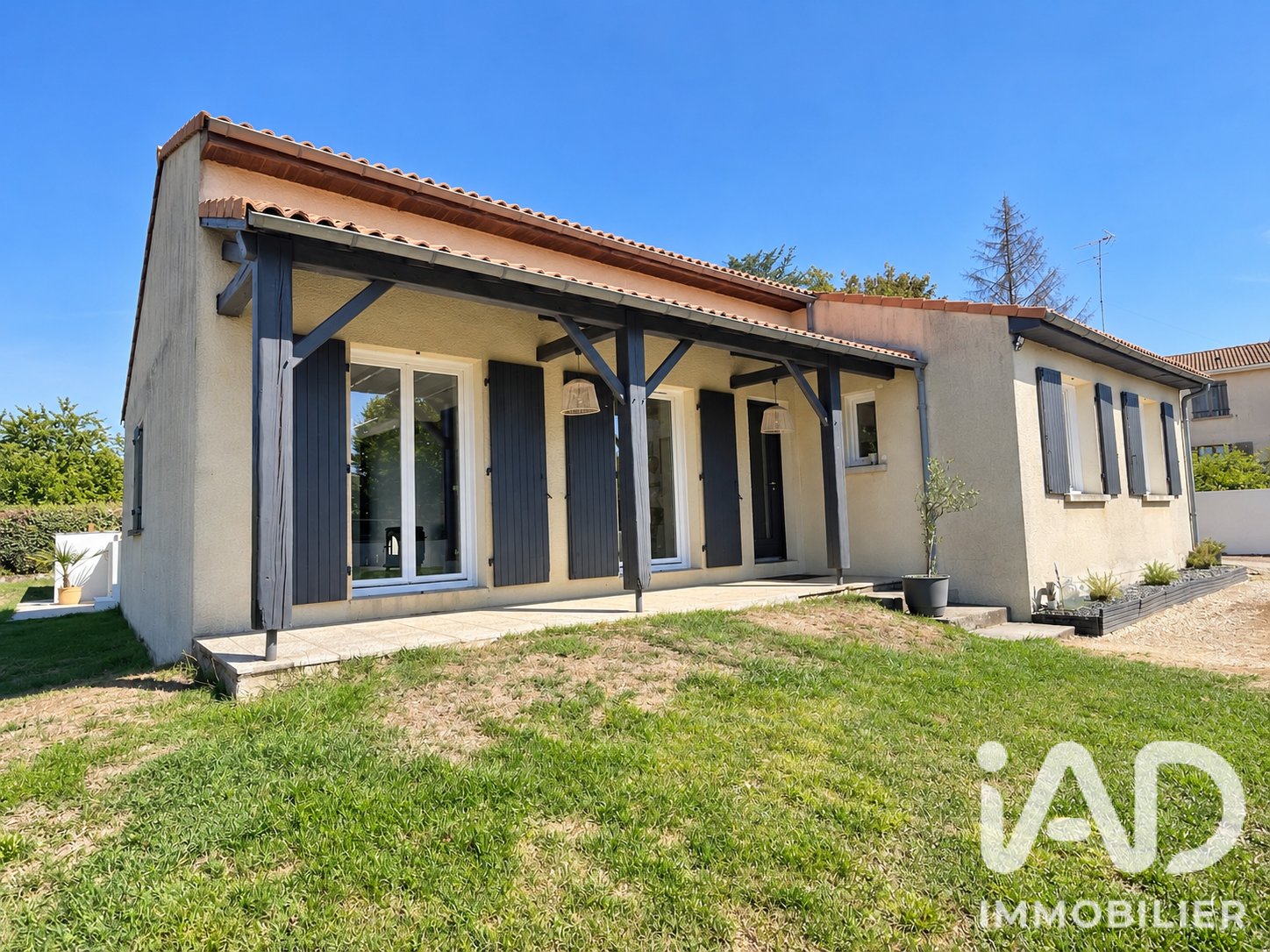 Maison à vendre, 121m², Saint-Laurent-de-Cognac