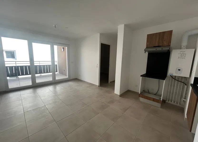Appartement à louer, 40m², Morières-lès-Avignon
