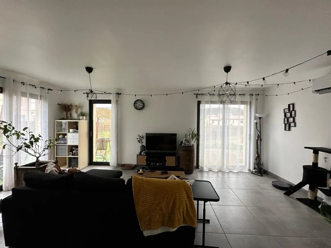Maison à louer, 71m², Piolenc