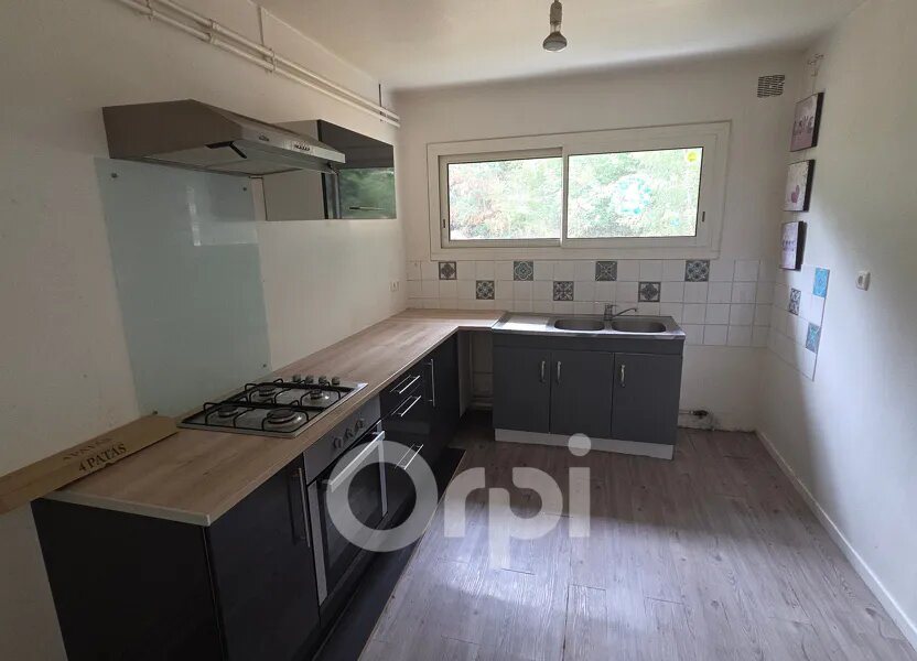 Maison à vendre, 77m², Saint-Genès-Champanelle