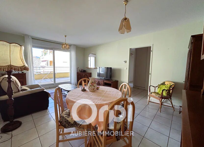 Appartement à vendre, 73m², Aubière