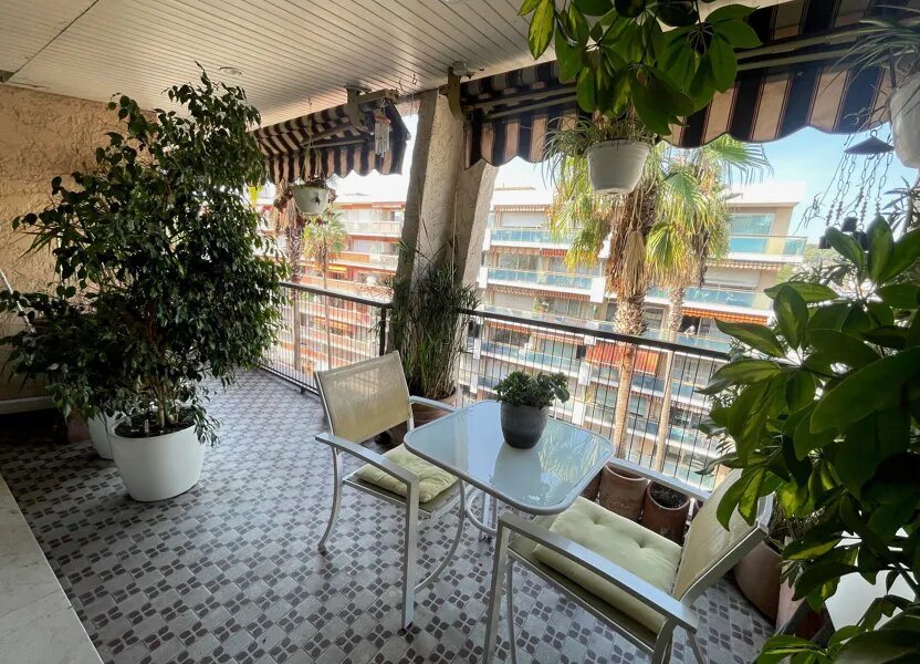 Appartement à louer, 102m², Cagnes-sur-Mer