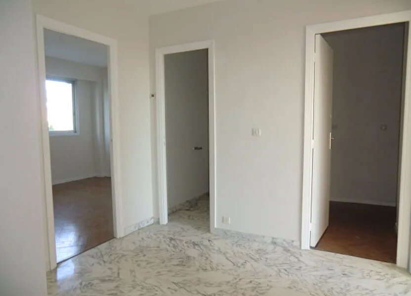 Maison à louer, 106m², Cagnes-sur-Mer