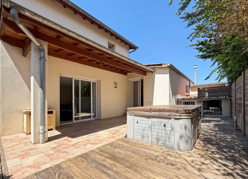 Maison à vendre, 128m², Vénissieux
