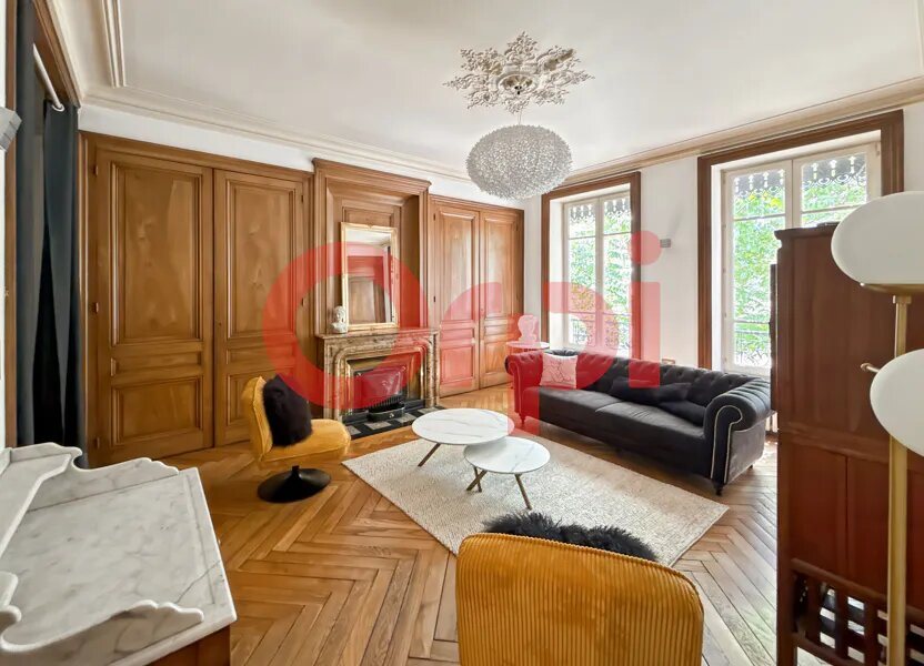 Appartement à louer, 118m², Lyon 8ème