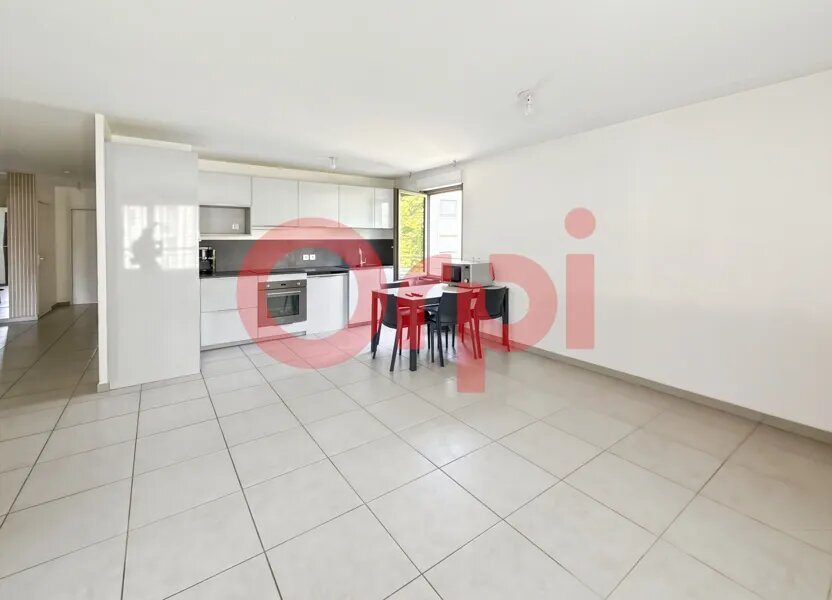 Appartement à louer, 80m², Lyon 8ème