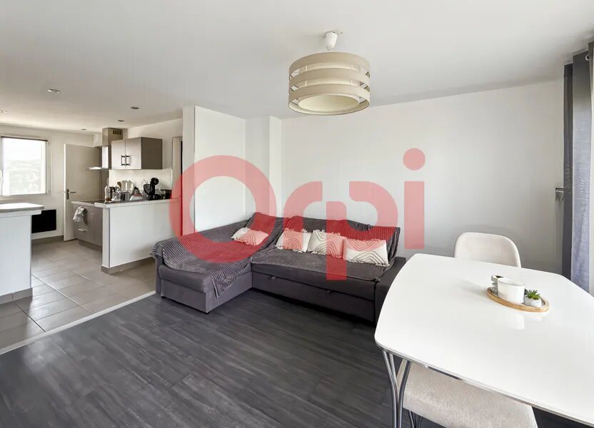 Appartement à louer, 62m², Bron
