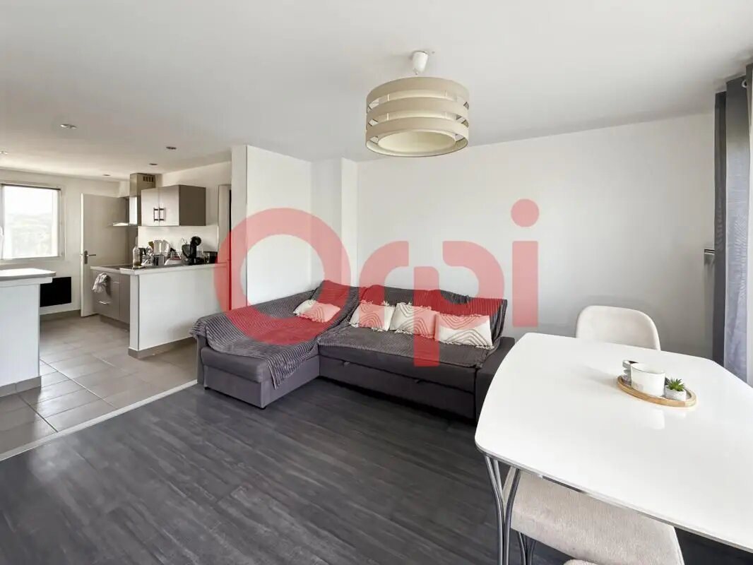 Appartement à louer, 62m², Bron