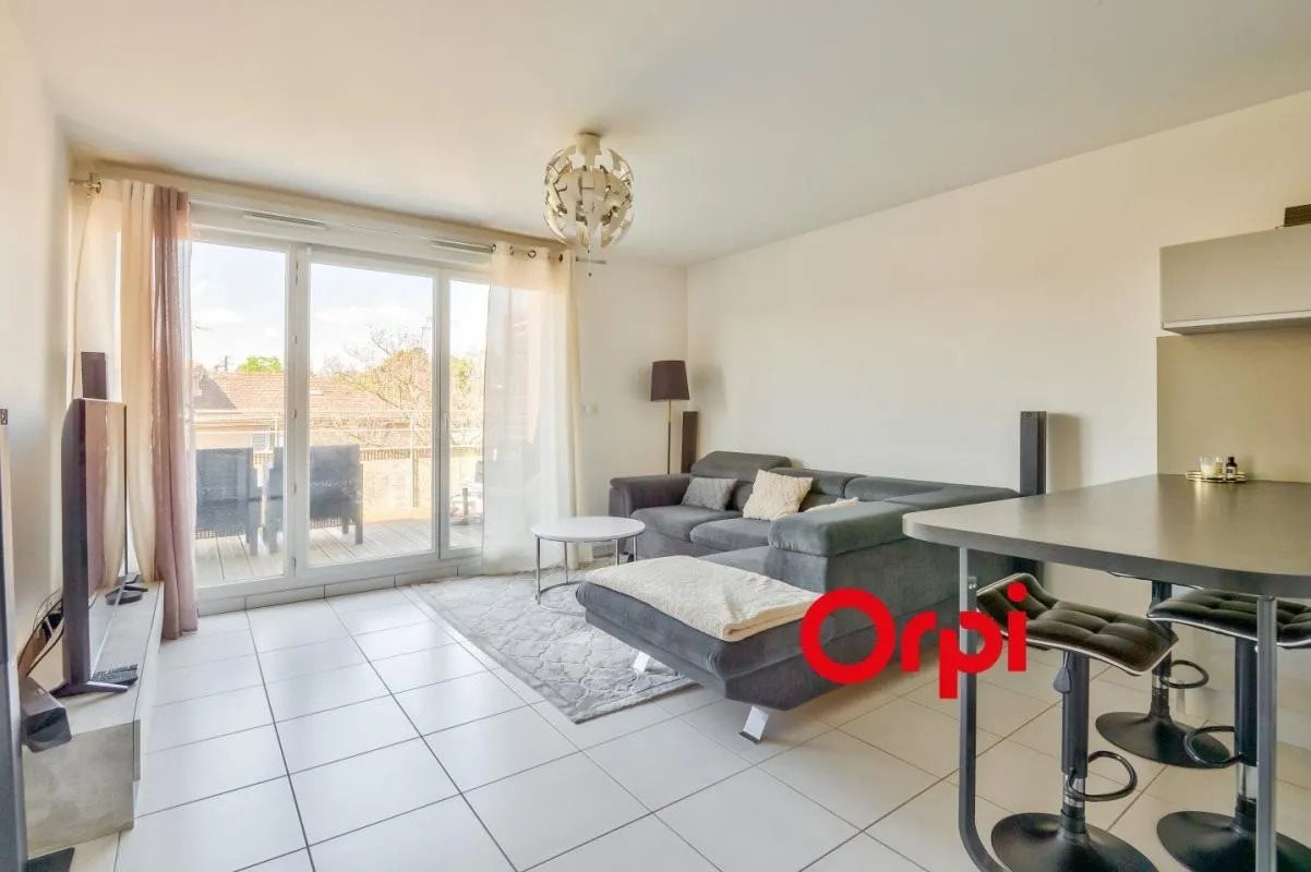 Appartement à vendre, 61m², Pierre-Bénite