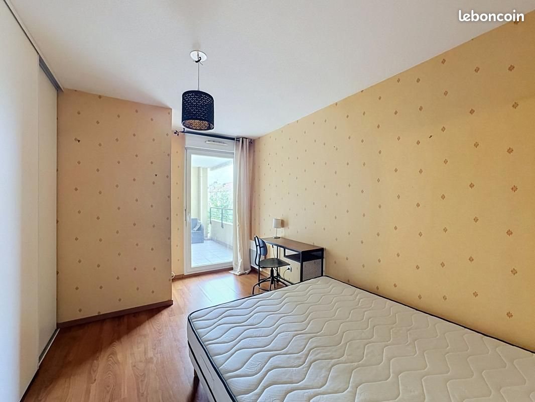 Appartement à louer, 66m², Pierre-Bénite