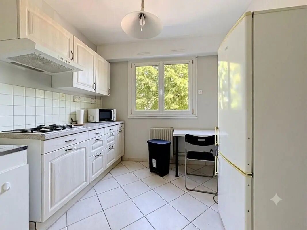 Appartement à louer, 48m², Oullins