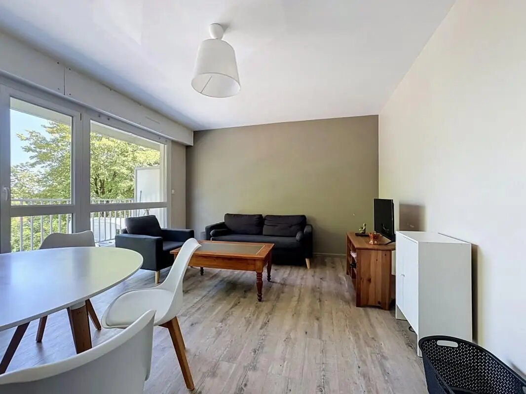 Appartement à louer, 48m², Oullins