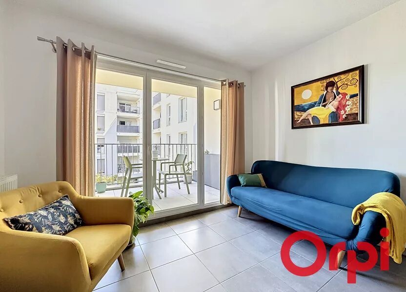 Appartement à vendre, 61m², Pierre-Bénite