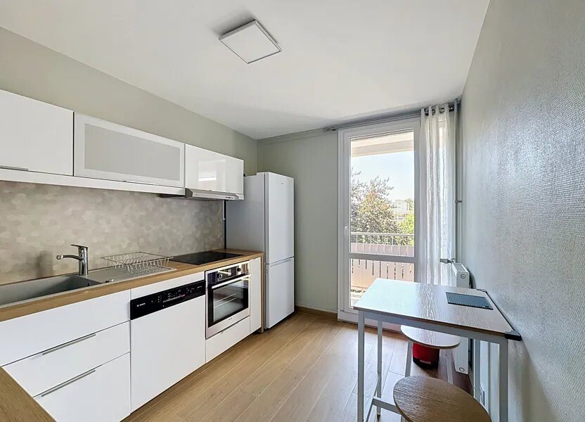 Appartement à louer, 64m², Oullins