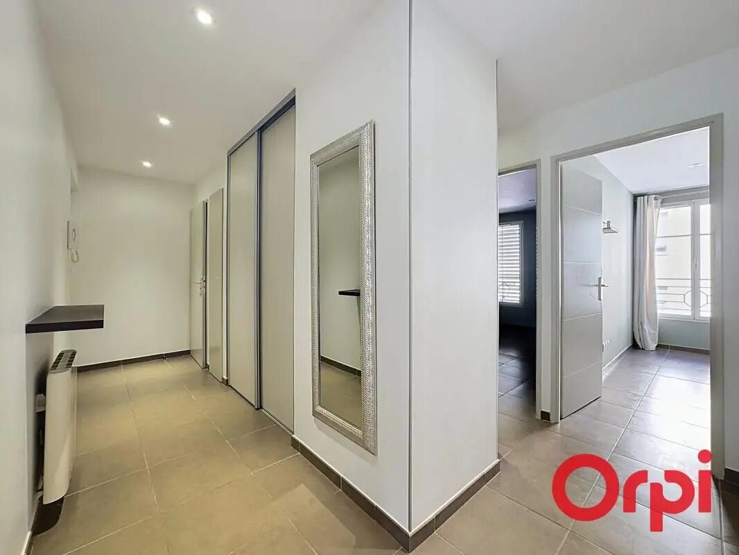 Appartement à louer, 70m², Oullins