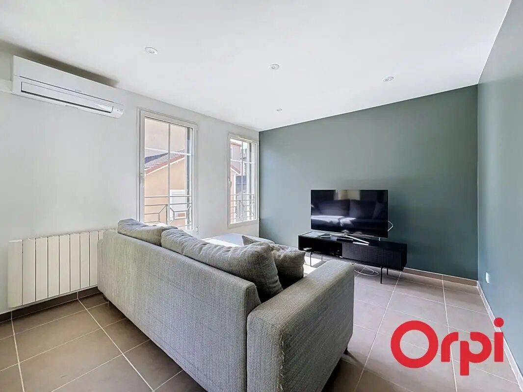 Appartement à louer, 70m², Oullins