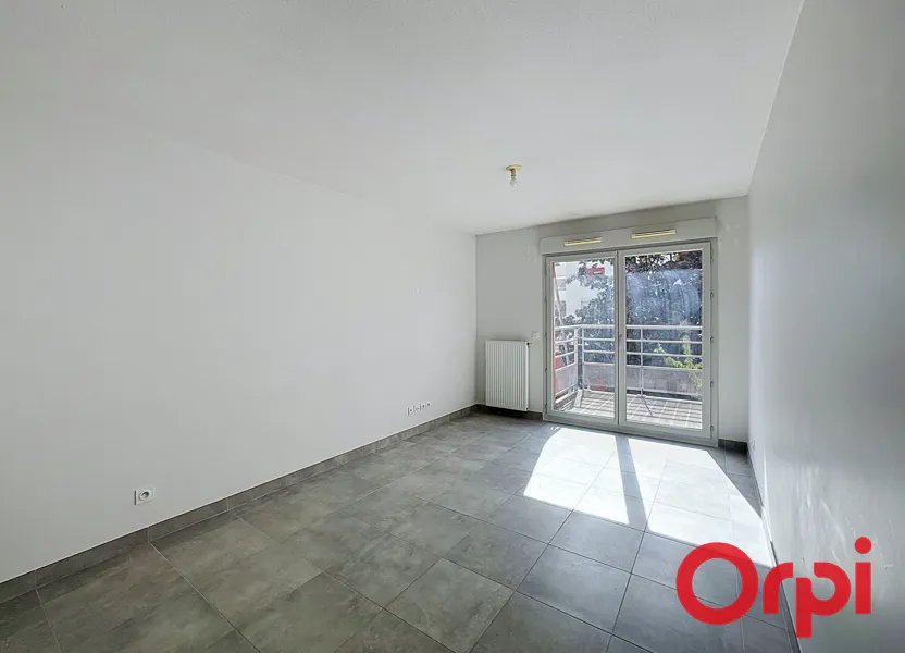 Appartement à louer, 54m², Pierre-Bénite