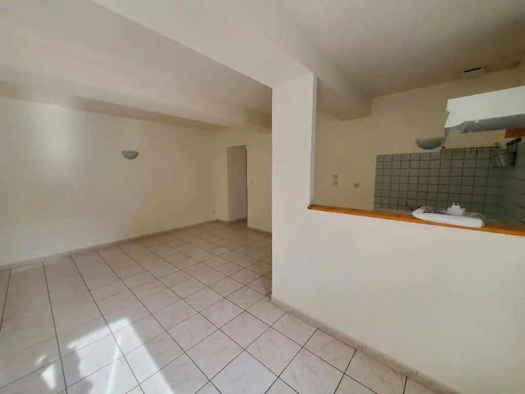 Maison à louer, 35m², Grisolles