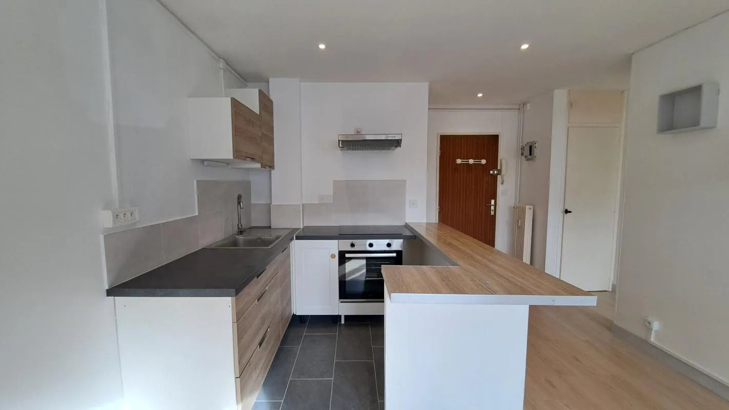 Appartement à louer, 34m², Saran