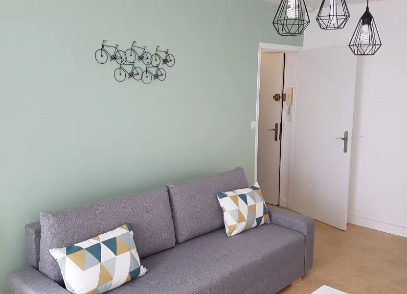 Appartement à louer, 27m², Orléans