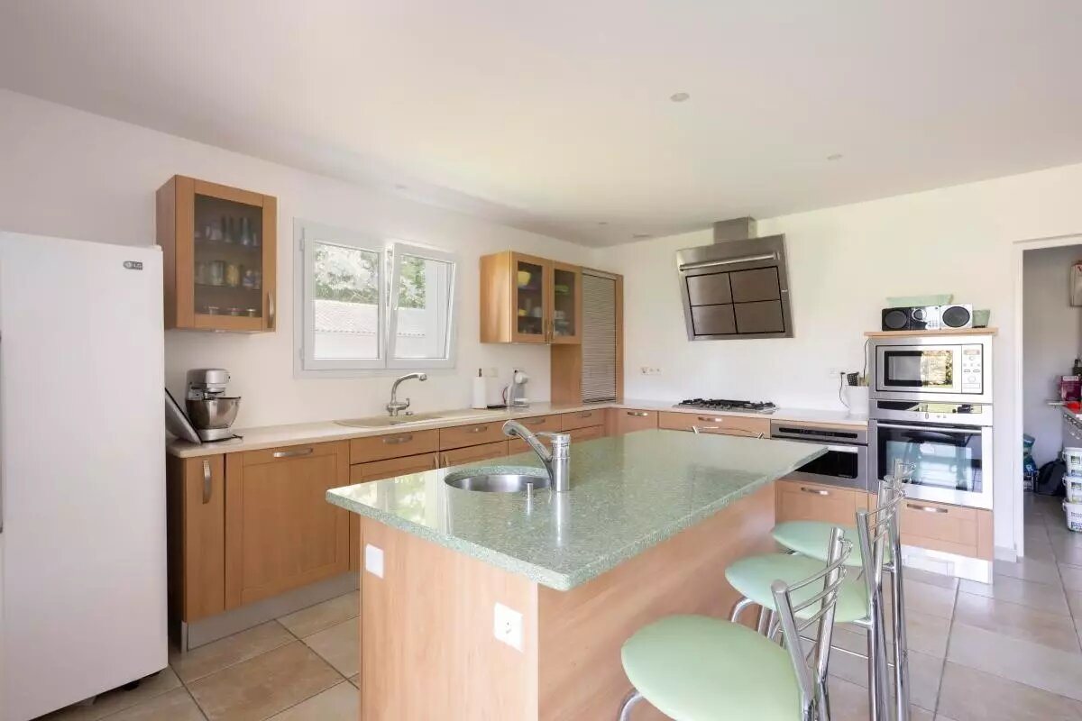 Maison à vendre, 203m², Saint-Perdon