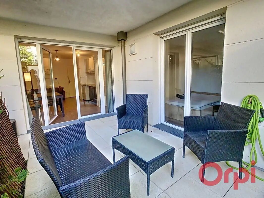 Appartement à louer, 35m², Châtenay-Malabry