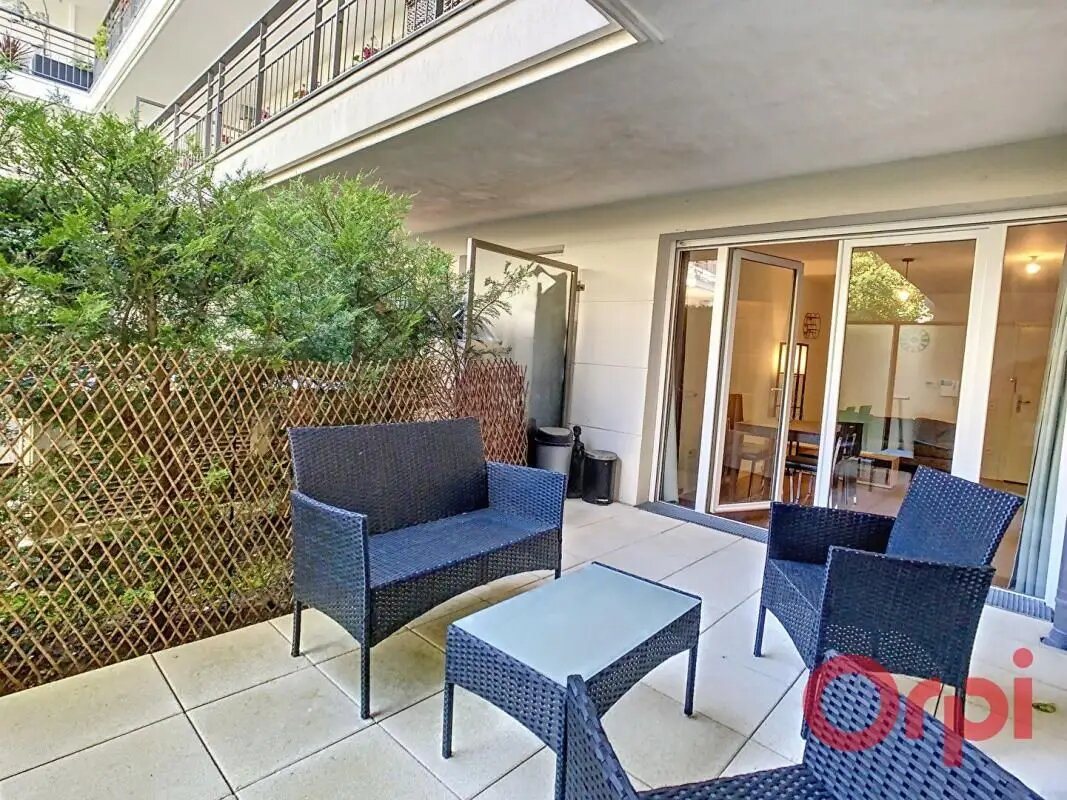 Appartement à louer, 35m², Châtenay-Malabry