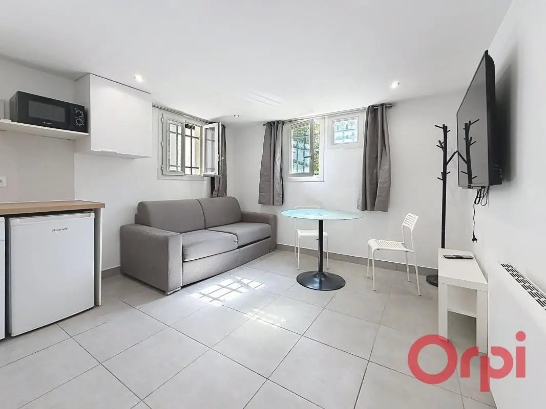 Appartement à louer, 17m², Châtenay-Malabry