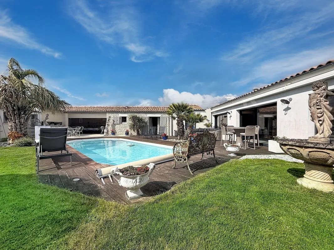 Maison à vendre, 222m², Marsilly
