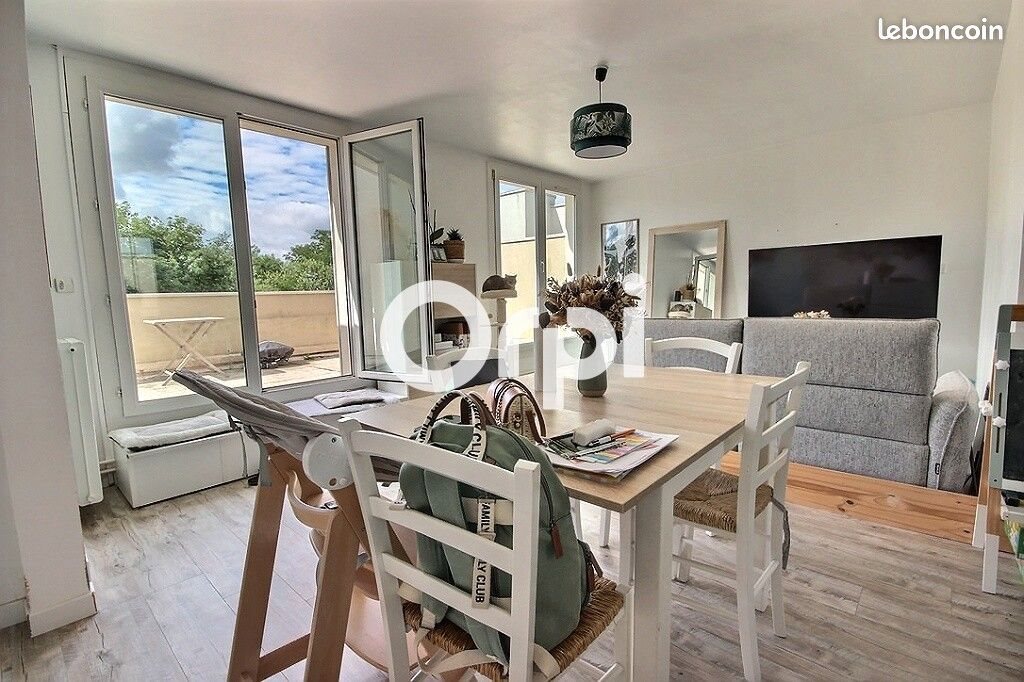 Appartement à vendre, 94m², Maurepas