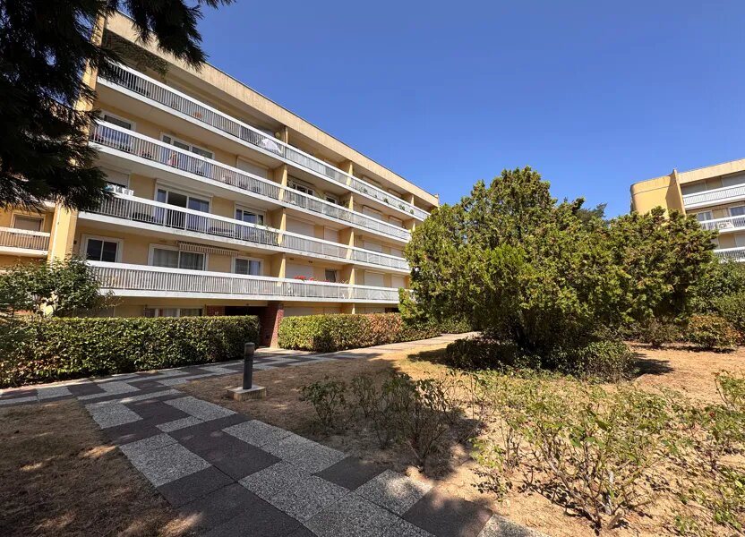Appartement à vendre, 79m², Élancourt