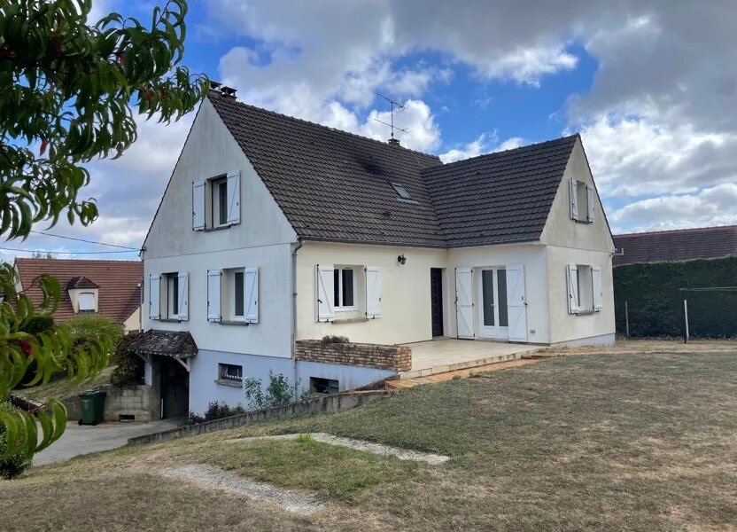 Maison à louer, 136m², Guérard