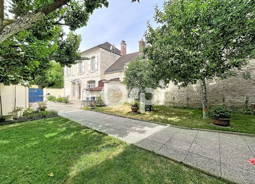Maison à vendre, 122m², Bury