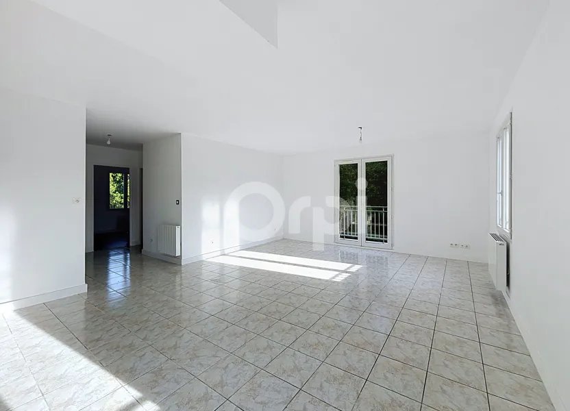 Appartement à louer, 78m², Breuil-le-Vert