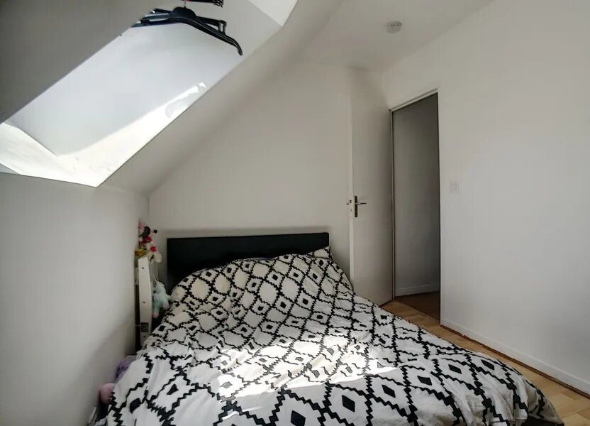 Appartement à louer, 27m², Bury
